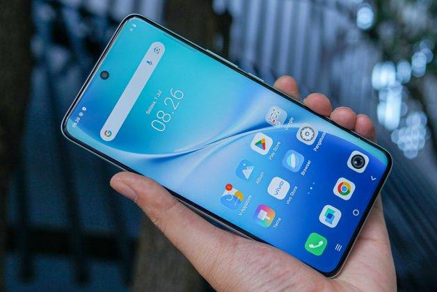 Menggenggam Vivo V60, Calon HP Snapdragon 7 Gen 4 Pertama di Indonesia