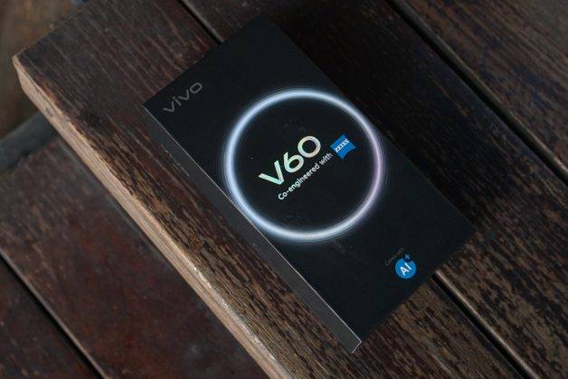 Menggenggam Vivo V60, Calon HP Snapdragon 7 Gen 4 Pertama di Indonesia