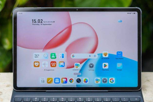 Smart Bluetooth Keyboard