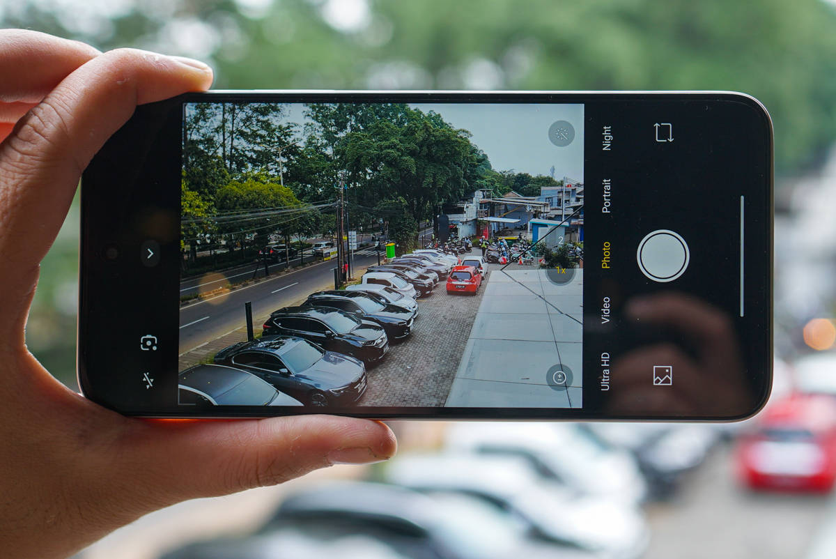 Menggenggam Xiaomi Redmi 15, HP Rp 2 Jutaan Berbaterai 7.000 MAh