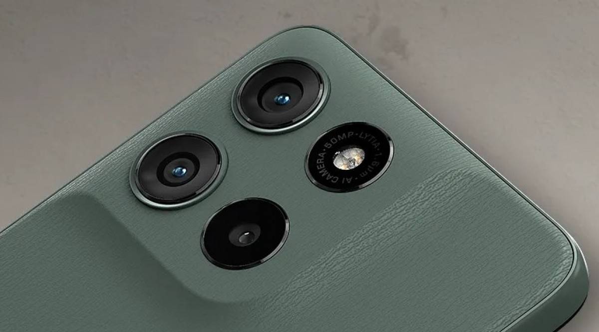 Moto G67 Power menggunakan kamera belakang 50 MP Sony LYT-600.