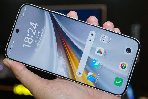 Menggenggam iQoo 15, HP Snapdragon 8 Elite Gen 5 Pertama di RI