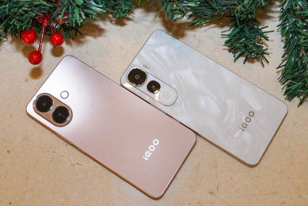 Menggenggam iQoo Z10R dan Z10 Lite, Nama Mirip tapi Beda Luar Dalam