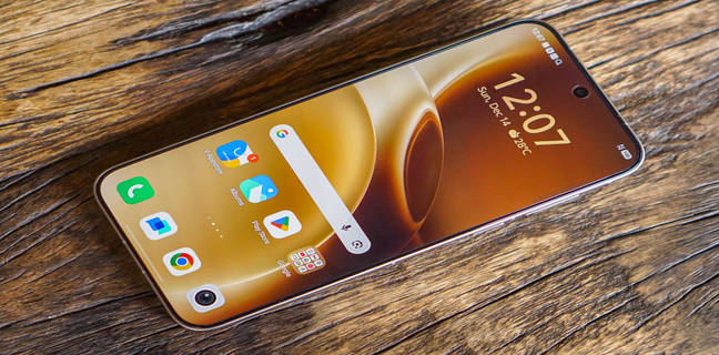 HP Flagship Misterius Diprediksi Punya Kamera Selfie 100 MP Review Vivo X300 Pro: Kembalinya Sang Raja Kamera