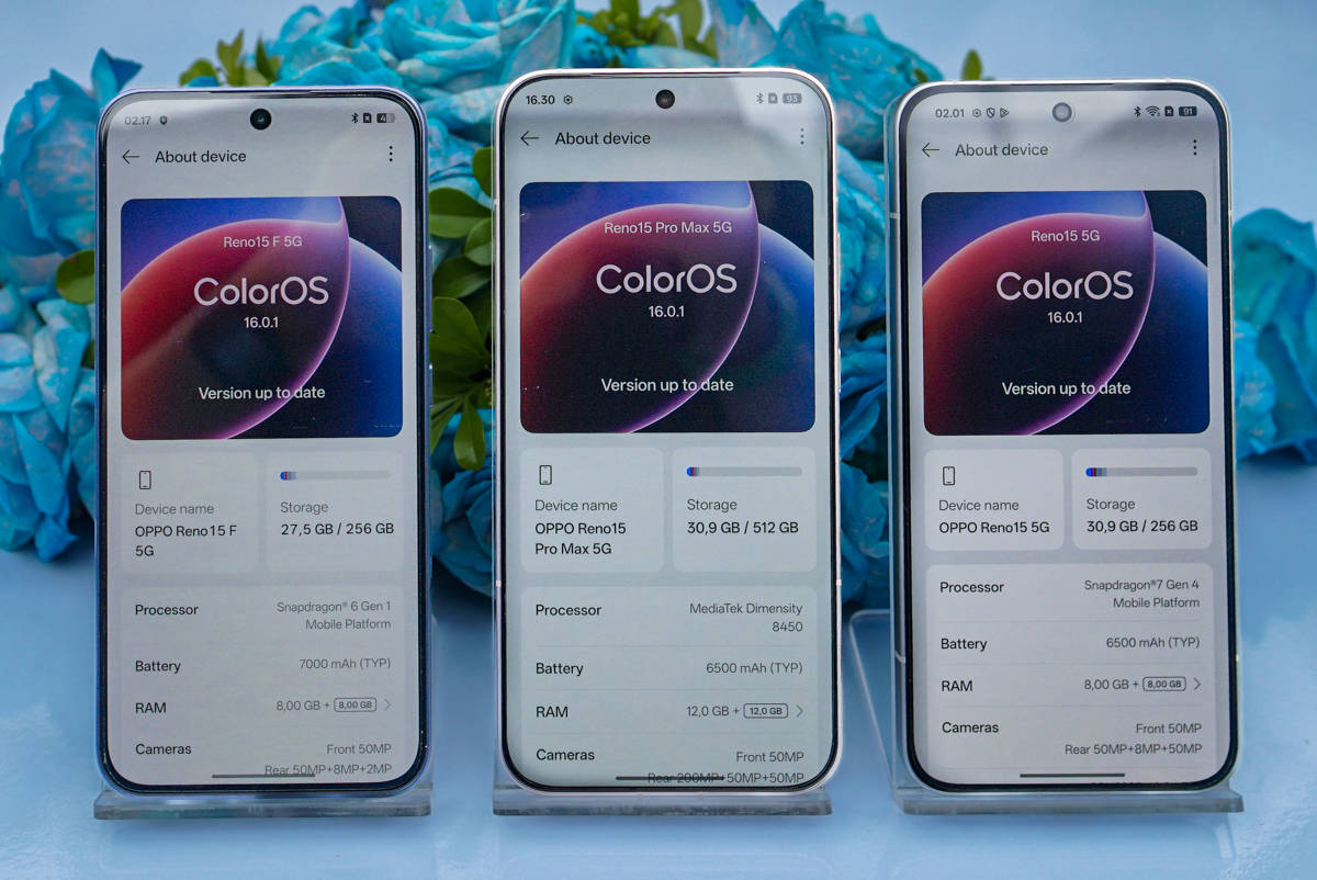 Tampilan layar yang menunjukkan spesifikasi utama Oppo Reno 15 series.