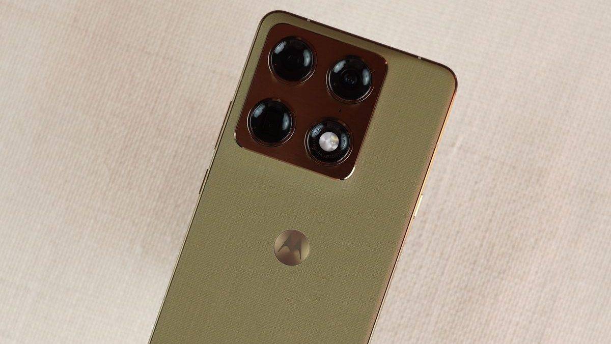 Review Motorola Signature: Jagonya Software di Kelas Flagship