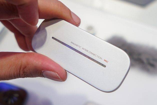 Menjajal HP Modular Tecno di MWC 2026, Kameranya Bisa Diganti-ganti