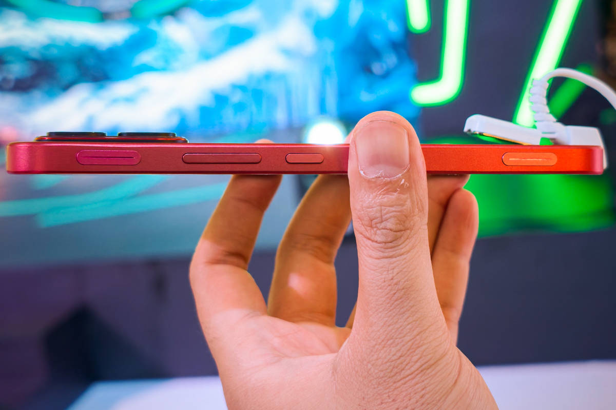 Hands-on Infinix GT 50 Pro, HP Gaming dengan Liquid Cooling dan Trigger Baru