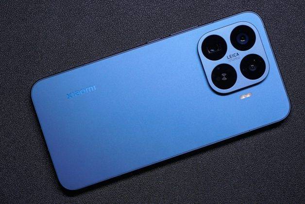 Hands-on Xiaomi 17T Pro: Chipset Flagship, Baterai 7.000 MAh, Kamera Leica