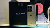 Unboxing HP Lipat Motorola Razr Fold di Jakarta, Begini Tampilannya Related Article