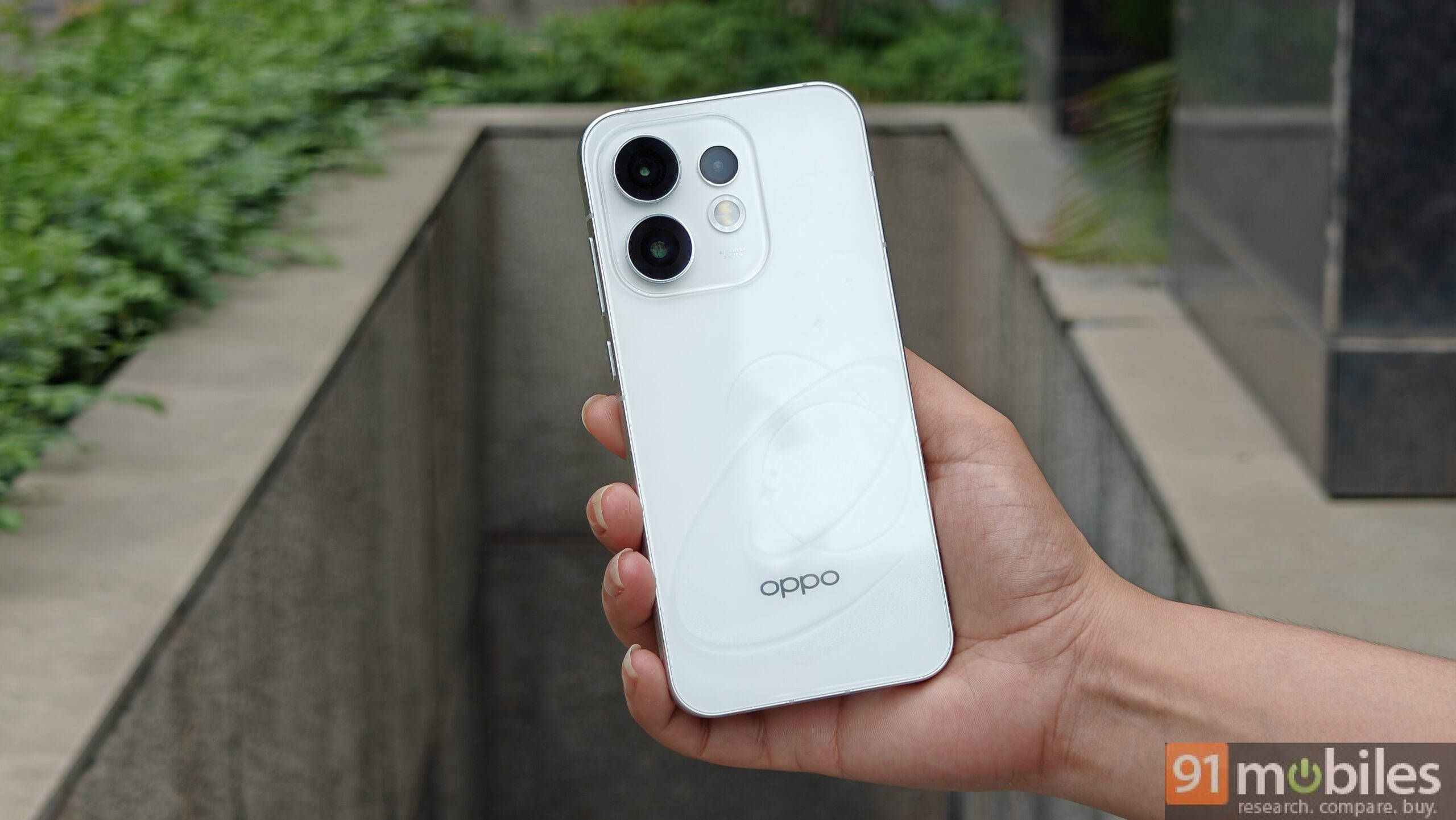 Review Oppo Reno16 5G: Desain Premium dengan Kamera dan Fitur AI Unggulan