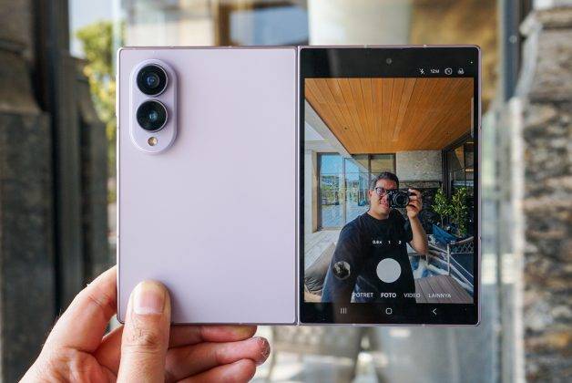 Tampilan Lengkap Samsung Galaxy Z Fold 8, HP Lipat Imut Berbentuk Unik