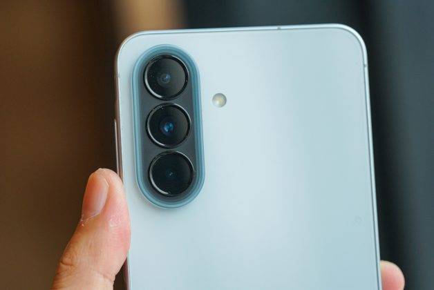 Review Samsung Galaxy A57: Tetap Menarik, Makin Ramping