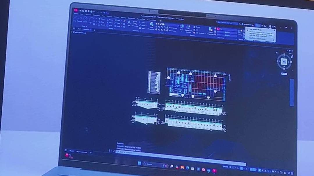 Aplikasi AutoCAD bisa dijalankan pada laptop berbasis Snapdragon kendati melalui emulasi.