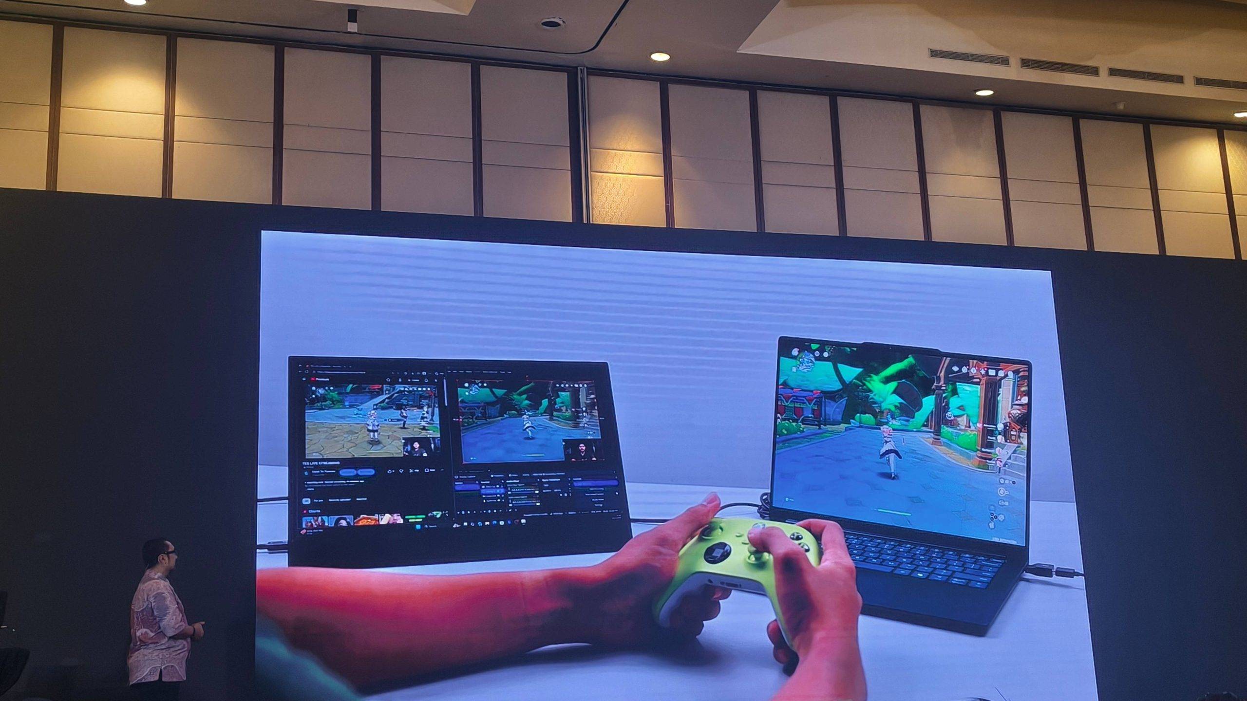 Laptop Snapdragon juga dapat menjalankan game dan streaming menggunakan OBS Studio tanpa kendala.