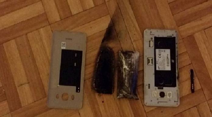 https://static.hub.91mobiles.com/multisite/wp-content/uploads/sites/7/2016/11/Samsung-Galaxy-J5-caught-fire.jpg