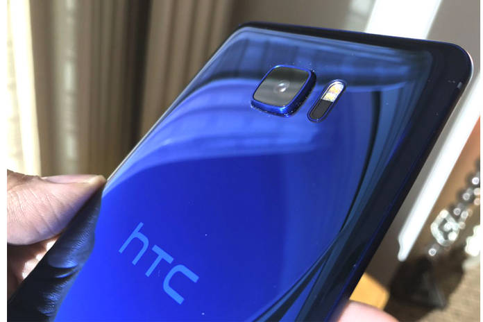 https://static.hub.91mobiles.com/multisite/wp-content/uploads/sites/7/2017/01/HTC-U-Ultra-2.jpg