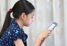 10,000 रुपये के बजट में 7 बेहतरीन स्मार्टफोन जो हैं स्टूडेंट्स के लिए खास