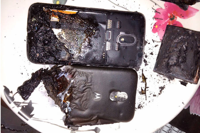 https://static.hub.91mobiles.com/multisite/wp-content/uploads/sites/7/2017/10/Motorola-blast.jpg