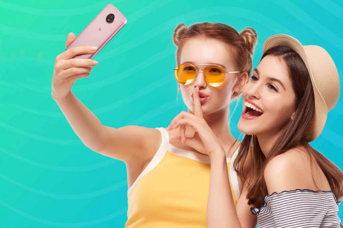 https://static.hub.91mobiles.com/multisite/wp-content/uploads/sites/7/2017/10/moto-green-pamlo.jpg