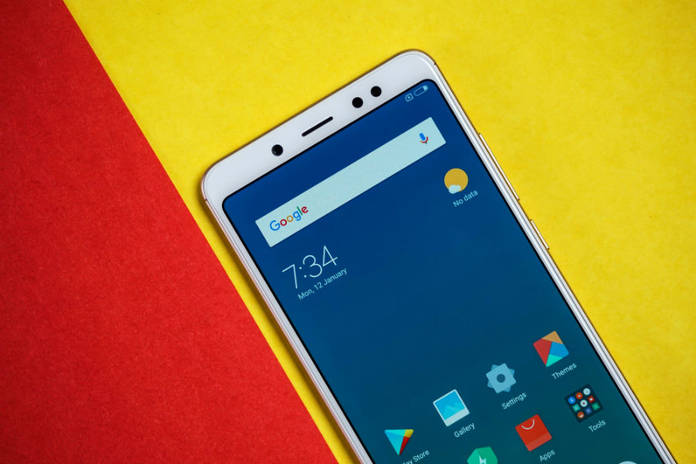 https://static.hub.91mobiles.com/multisite/wp-content/uploads/sites/7/2018/02/Xiaomi-Redmi-Note-5-Pro-Front-face.jpg