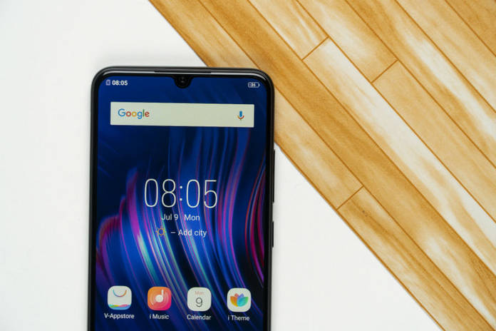https://static.hub.91mobiles.com/multisite/wp-content/uploads/sites/7/2018/09/Vivo-V11-Pro-selfie.jpg