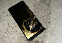 redditors-google-pixel-3xl-catches-fire-toronto-in-hindi