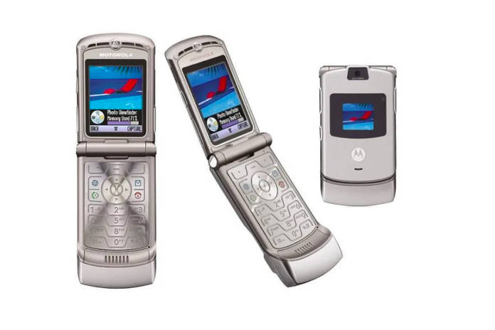 https://static.hub.91mobiles.com/multisite/wp-content/uploads/sites/7/2019/01/motorola-razer.jpg