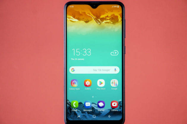 samsung-gala12 smartphone in india with triple rear camera under rs 2000 budget in hindixy-m10-review-in-hindi