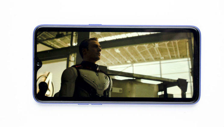 realme-3-pro-first-look-in-hindi