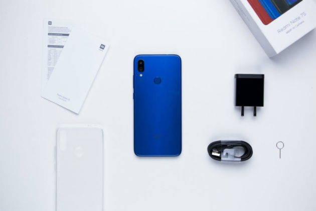 xiaomi-redmi-note-7s-first-look-in-hindi