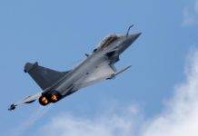 rafale vs f-16 fighter jet plane indian air force army pakistan