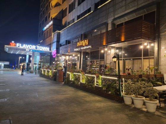 Redmi Note 7 Pro fire blast in gurugram Xiaomi gave new phone and bag to user to dismiss the case