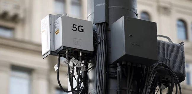 क्या सच में 5G की वजह से बढ़ रहा है कोरोना ? जानें क्यूं इंग्लैंड में लोगों ने फूंक दिए 5G टॉवर Adani Data Networks 5g service in india ambani jio 5g plan