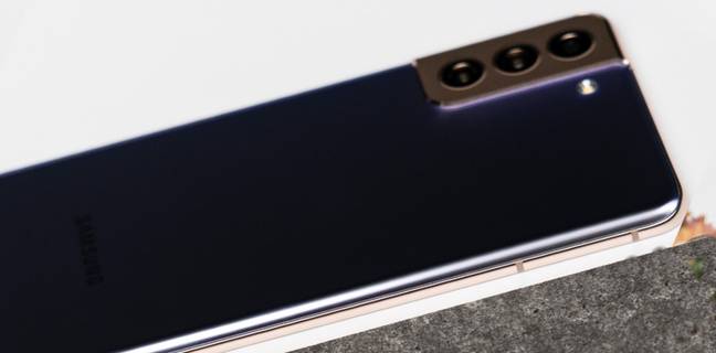 सबसे पावरफुल प्रोसेसर और 6GB रैम के साथ आ रहा Samsung का नया और धमाकेदार फोन, जानें इसके बारे में