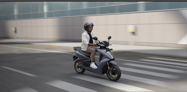 24000 रुपए कम हुई इस इलेक्ट्रिक स्कूटर की कीमत, सिंगल चार्ज में चलता है 70Km Ather Energy announced second manufacturing plant in india with 4 lakh total annual production capacity