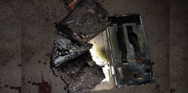 ऑनलाईन क्लास के दौरान स्मार्टफोन में हुआ भयंकर विस्फोट! 5वीं कक्षा में पढ़ने वाले 11 साल के बच्चे की हुई मौत 11 year old Schoolboy dies phone explodes during online class while plugged in charging mobile blast