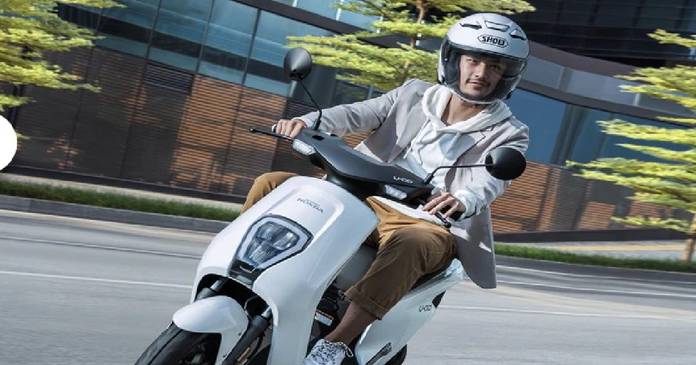 https://static.hub.91mobiles.com/multisite/wp-content/uploads/sites/7/2021/10/honda-electric-scooter.jpg