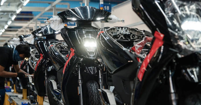 https://static.hub.91mobiles.com/multisite/wp-content/uploads/sites/7/2021/11/Ather-Energy-Electric-Scooter.jpg