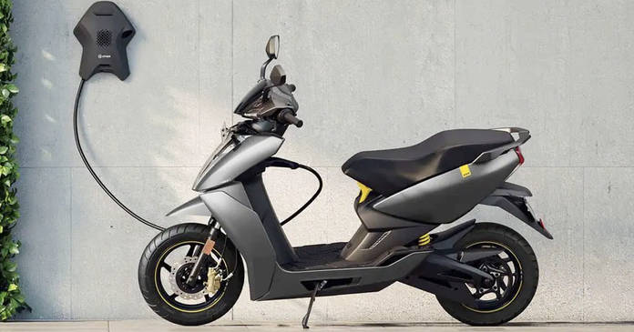 https://static.hub.91mobiles.com/multisite/wp-content/uploads/sites/7/2021/11/Electric-Scooter-Charging.jpg