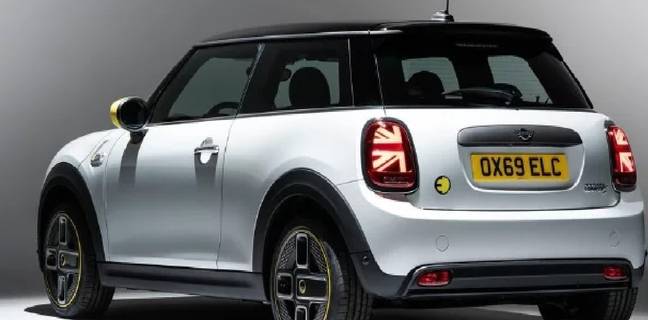 Mini Cooper SE के इंडिया लॉन्च से पहले ही बिक गई सभी यूनिट्स 210 km range electric car mini cooper se launch india full charging time 210 minutes