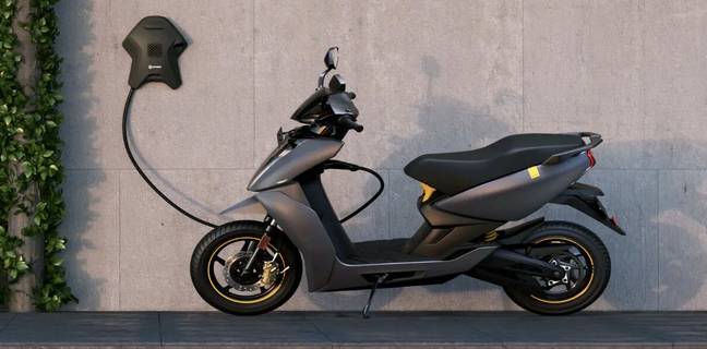 Ather 450x और Ather 450 Plus इलेक्ट्रिक स्कूटर हुए महंगे, जानें क्या हैं नए दाम