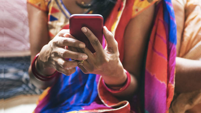 https://static.hub.91mobiles.com/multisite/wp-content/uploads/sites/7/2022/01/India-Mobile-User.jpg