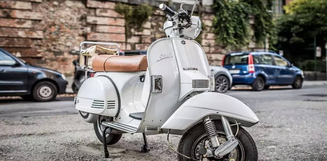 पुरानी यादें होगी ताजा, सड़कों पर फिर दौड़ेंगे LML Scooter, 29 सितंबर को उठेगा 3 Electric Two-Wheeler से पर्दा 3 new LML electric 2-wheeler to unveil on 29 september in india battery Scooter