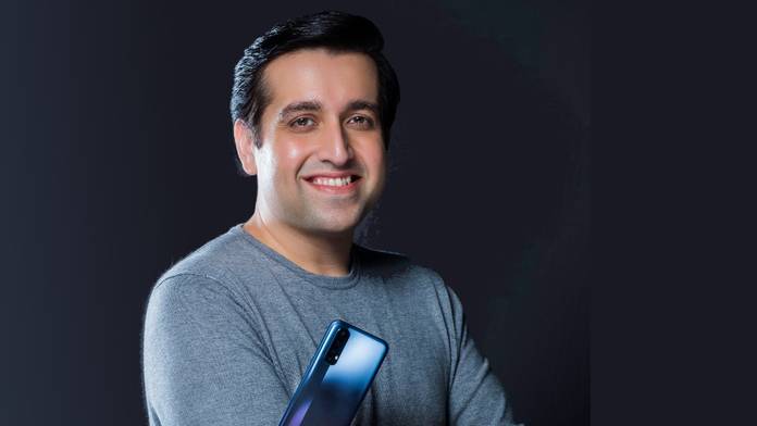 https://static.hub.91mobiles.com/multisite/wp-content/uploads/sites/7/2022/01/Madhav-Seth-Interview.jpg