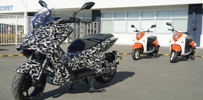 लॉन्च से पहले सड़कों पर दिखा Yamaha का नया और स्टाइलिश Electric Scooter, सिंगल चार्ज में देगा 80km की रेंज