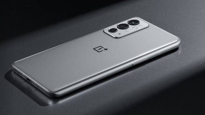 https://static.hub.91mobiles.com/multisite/wp-content/uploads/sites/7/2022/01/oneplus-9rt-1.jpg