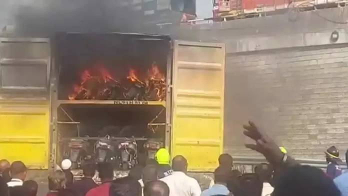 https://static.hub.91mobiles.com/multisite/wp-content/uploads/sites/7/2022/04/Jitendra-Electric-Scooter-fire-india.jpeg