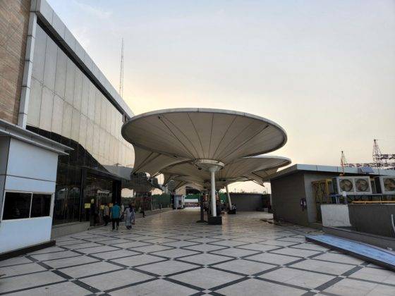 samsung-galaxy-s22-and-s22-plus-review-in-hindi