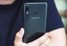 Samsung to stop selling low budget keypad mobile feature phone in india